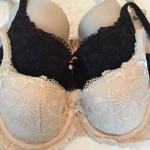 3 Victoria’s Secret Push Up Bras